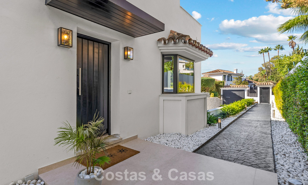 Villa au style méditerranéen contemporain à vendre à Nueva Andalucía, Marbella 794770
