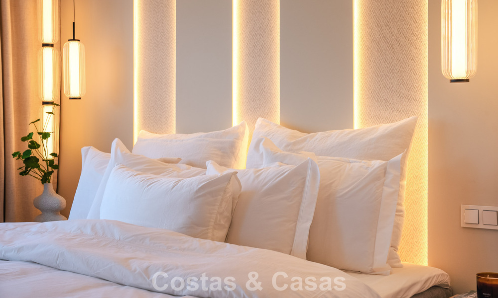 Maison de luxe à vendre dans une résidence sécurisée sur le Golden Mile de Marbella 794934