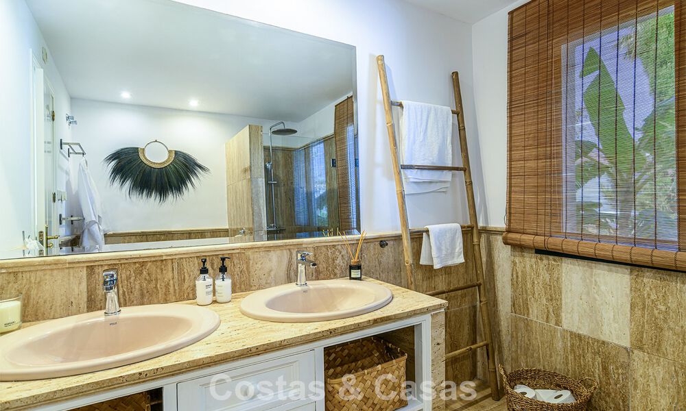 Villa de luxe méditerranéenne prête à emménager à vendre sur la New Golden Mile entre Marbella et Estepona 794956