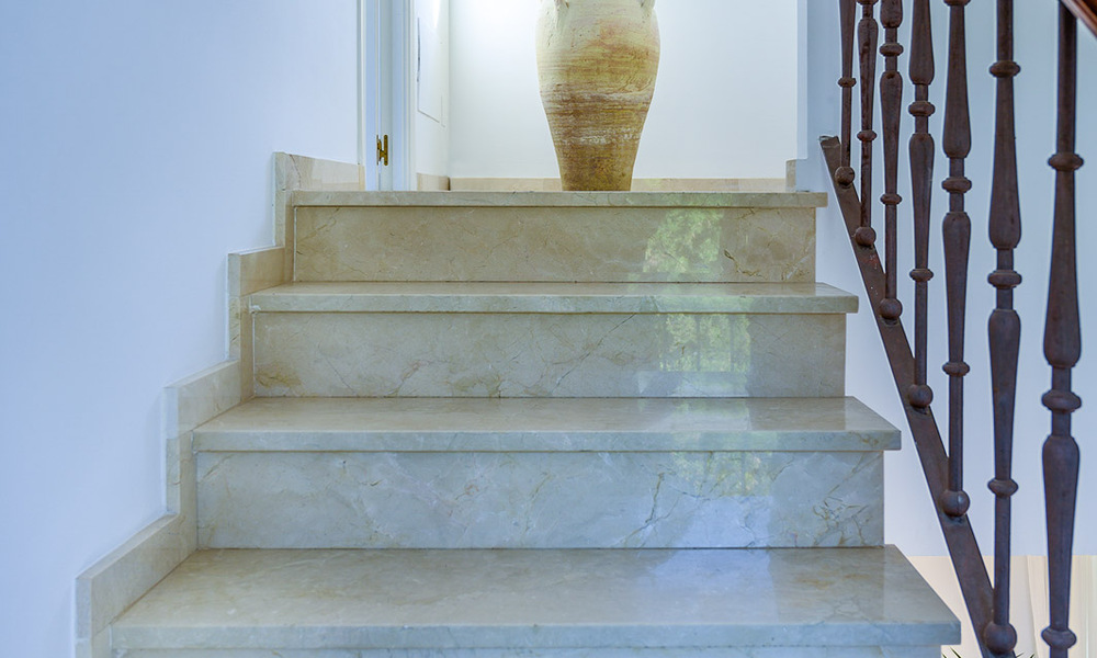 Villa de luxe méditerranéenne prête à emménager à vendre sur la New Golden Mile entre Marbella et Estepona 794969