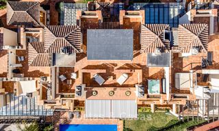 Spacieux penthouse duplex avec vue panoramique sur la mer à vendre dans une résidence fermée à Marbella - Benahavís 794839 
