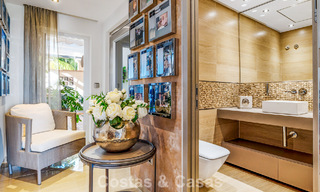 Spacieux penthouse duplex avec vue panoramique sur la mer à vendre dans une résidence fermée à Marbella - Benahavís 794871 