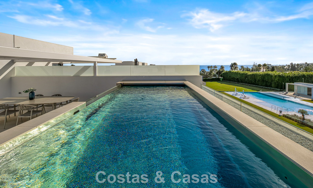 Villa mitoyenne ultramoderne avec piscine privée à vendre sur le Golden Mile de Marbella 795009