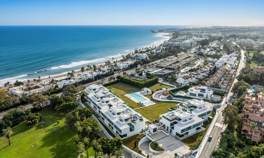 Villa mitoyenne ultramoderne avec piscine privée à vendre sur le Golden Mile de Marbella 795015