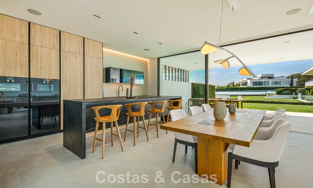 Villa mitoyenne ultramoderne avec piscine privée à vendre sur le Golden Mile de Marbella 795020
