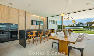 Villa mitoyenne ultramoderne avec piscine privée à vendre sur le Golden Mile de Marbella 795020 