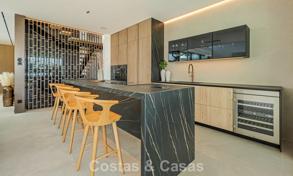 Villa mitoyenne ultramoderne avec piscine privée à vendre sur le Golden Mile de Marbella 795023