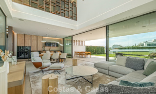 Villa mitoyenne ultramoderne avec piscine privée à vendre sur le Golden Mile de Marbella 795031 