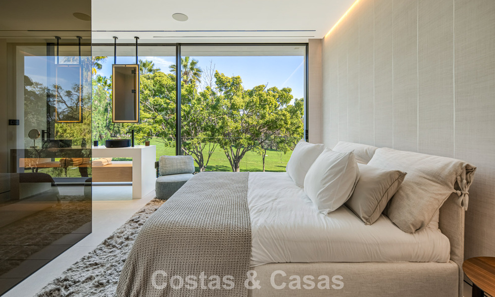 Villa mitoyenne ultramoderne avec piscine privée à vendre sur le Golden Mile de Marbella 795036
