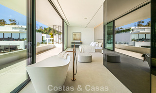 Villa mitoyenne ultramoderne avec piscine privée à vendre sur le Golden Mile de Marbella 795050 