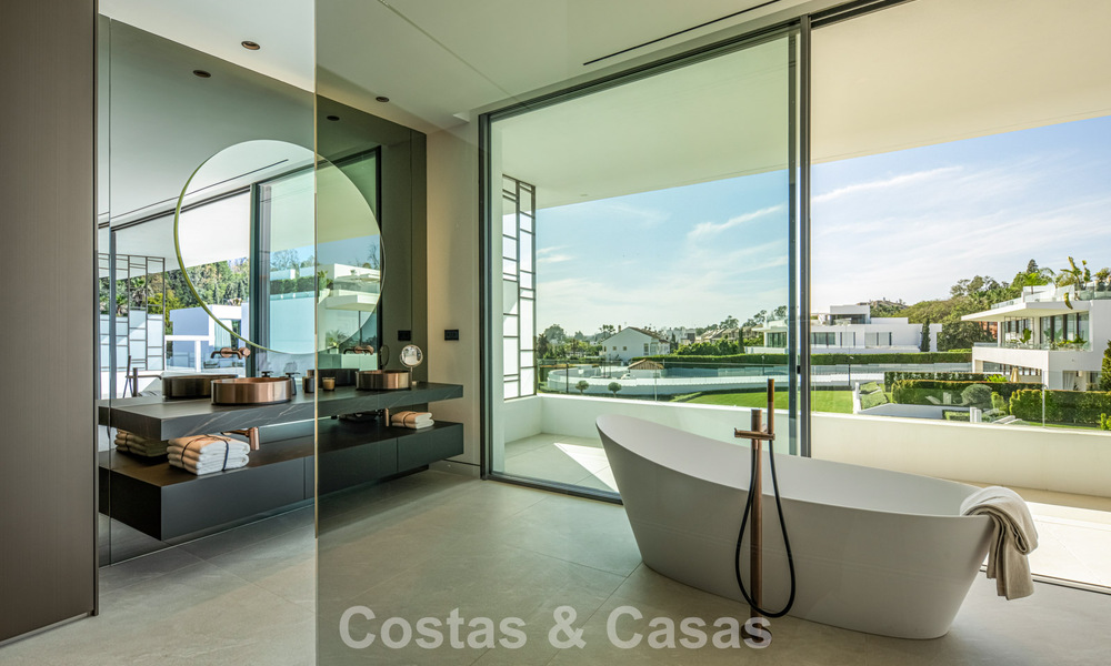 Villa mitoyenne ultramoderne avec piscine privée à vendre sur le Golden Mile de Marbella 795052