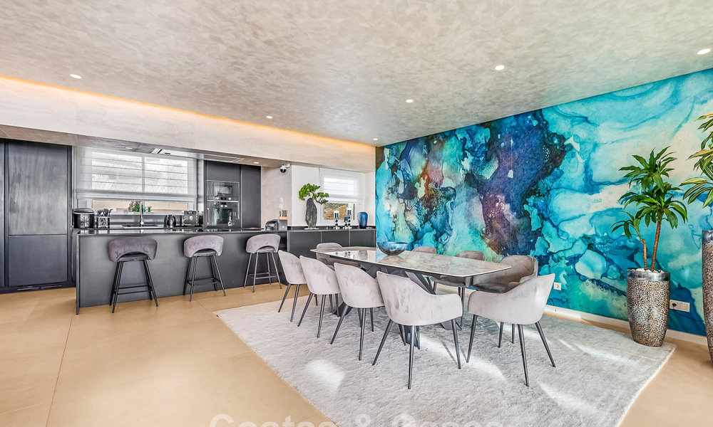 Penthouse de luxe moderne exclusif avec vue panoramique sur la mer à vendre à quelques minutes de Marbella 795331