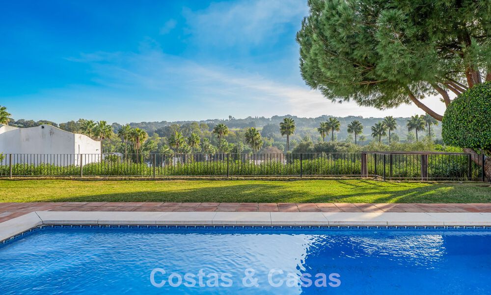 Villa andalouse authentique avec vue panoramique idillique sur le golf à vendre à Sotogrande Alto, Costa del Sol 795208