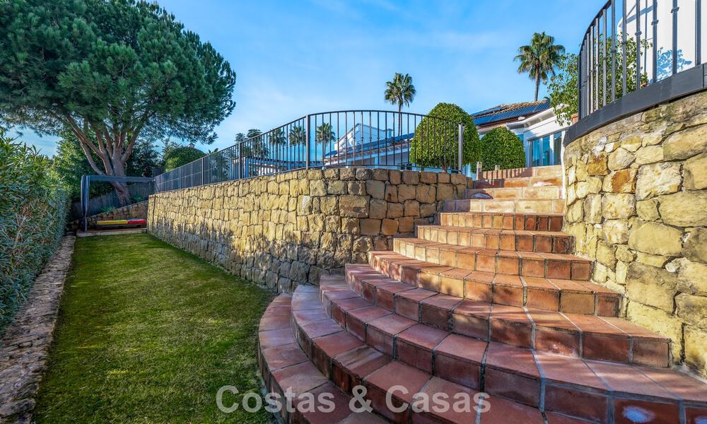 Villa andalouse authentique avec vue panoramique idillique sur le golf à vendre à Sotogrande Alto, Costa del Sol 795210