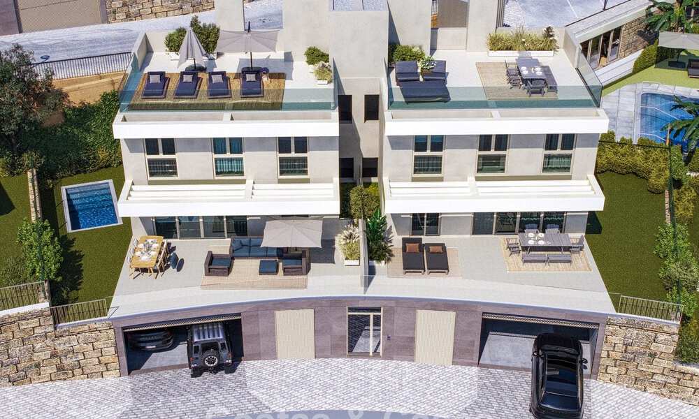 Villas jumelées exclusives avec vue sur la mer à vendre dans un environnement golfique prisé à Mijas, Costa del Sol 795287