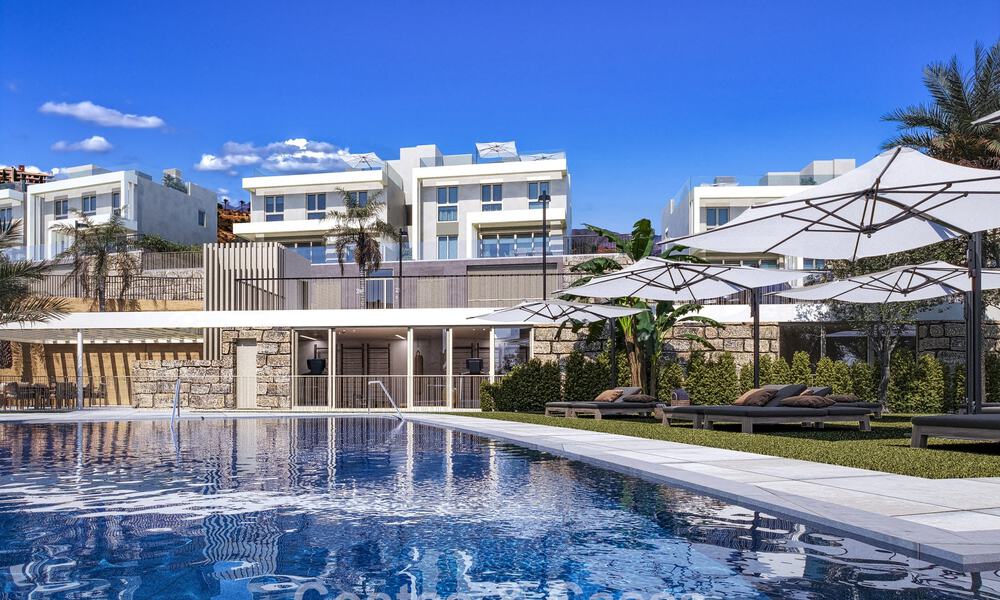 Villas jumelées exclusives avec vue sur la mer à vendre dans un environnement golfique prisé à Mijas, Costa del Sol 795298