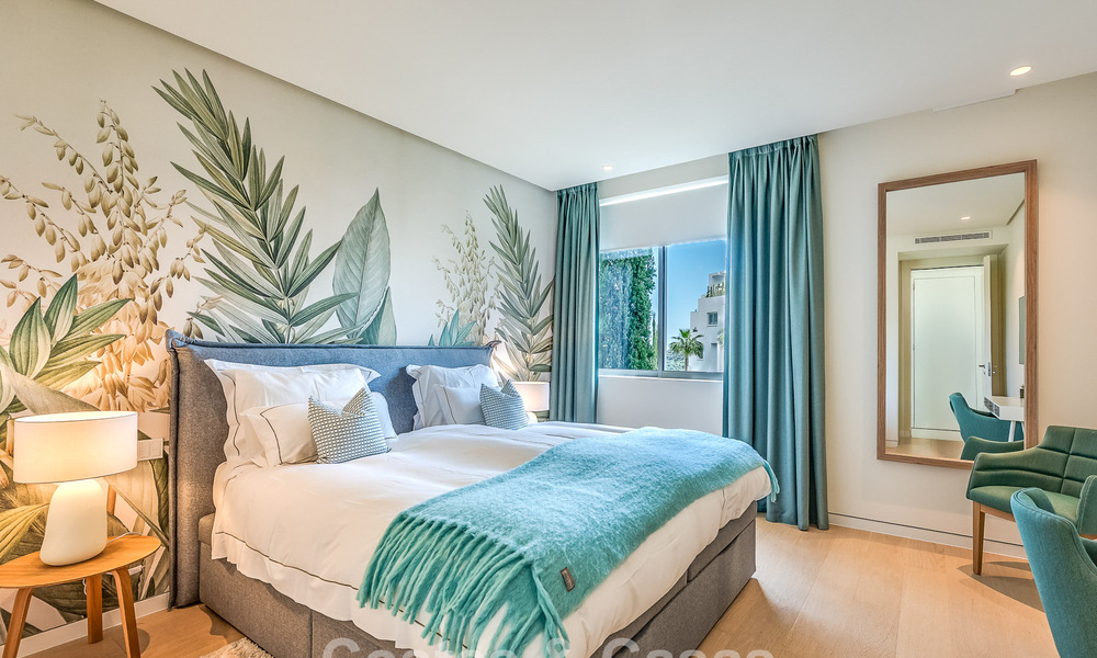 Luxueux appartement contemporain en rez-de-jardin avec vue sur la mer à vendre dans un complexe boutique près de Marbella 795346
