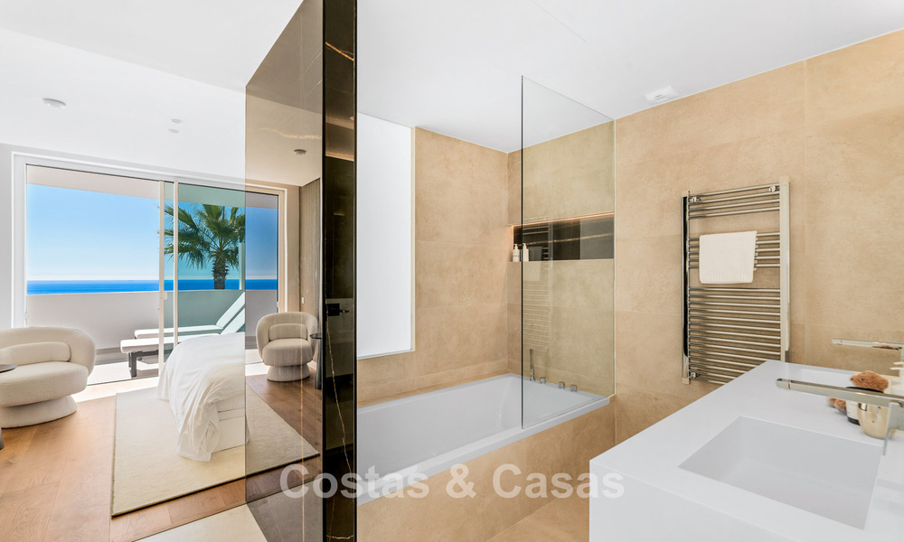 Appartement avant-gardiste prêt à emménager avec vue sublime sur la mer à quelques minutes du centre de Marbella 795356