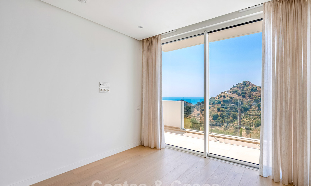 Appartement lumineux avec vue sur la mer à vendre dans un complexe de style resort à quelques minutes de Marbella 795363