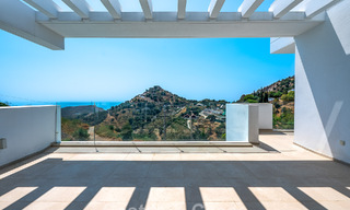 Appartement lumineux avec vue sur la mer à vendre dans un complexe de style resort à quelques minutes de Marbella 795372 