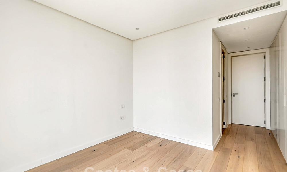 Appartement lumineux avec vue sur la mer à vendre dans un complexe de style resort à quelques minutes de Marbella 795374