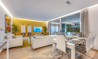 Appartement contemporain avec jardin à vendre à quelques minutes à pied de la plage et de Puerto Banús, Marbella 795741 