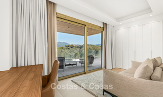 Appartement de luxe à vendre avec vues panoramiques sur le Golden Mile de Marbella près de la plage et de Puerto Banús 796009 