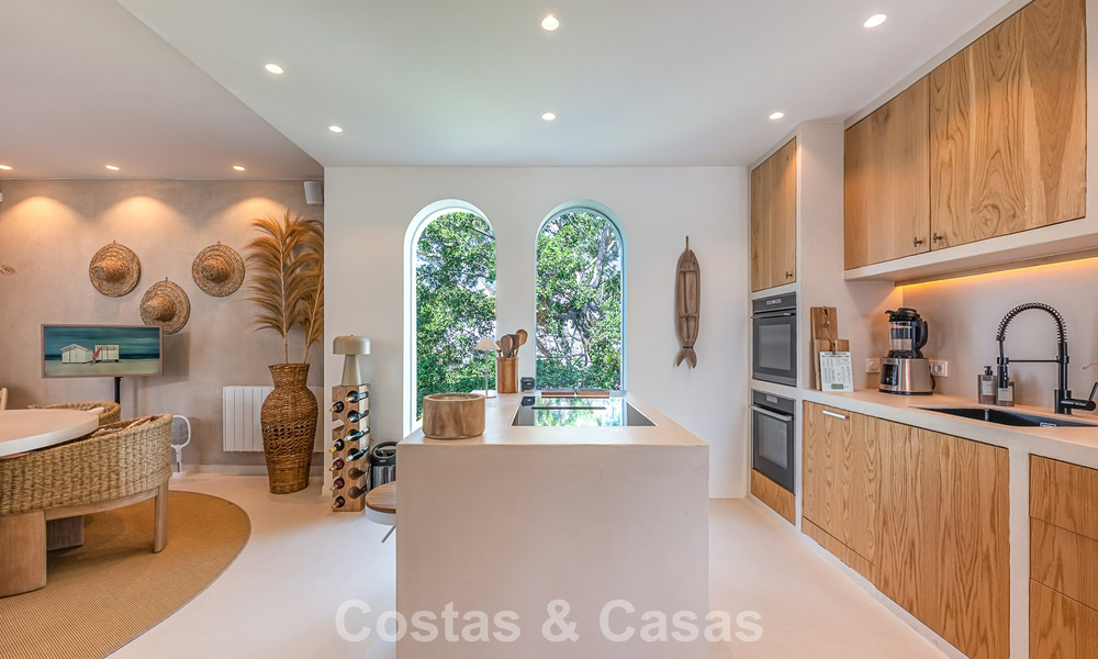 Superbe villa rénovée de style Boho-chic à vendre à Nueva Andalucía, Marbella 795791
