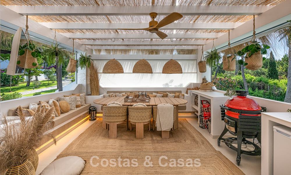 Superbe villa rénovée de style Boho-chic à vendre à Nueva Andalucía, Marbella 795833
