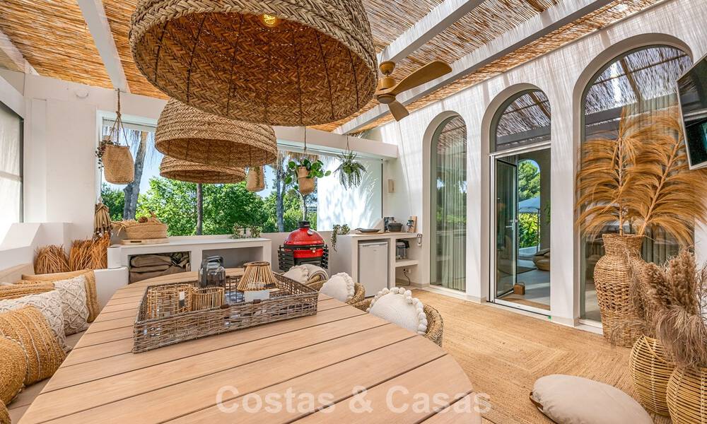 Superbe villa rénovée de style Boho-chic à vendre à Nueva Andalucía, Marbella 795835
