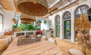 Superbe villa rénovée de style Boho-chic à vendre à Nueva Andalucía, Marbella 795835 