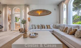 Superbe villa rénovée de style Boho-chic à vendre à Nueva Andalucía, Marbella 795837 