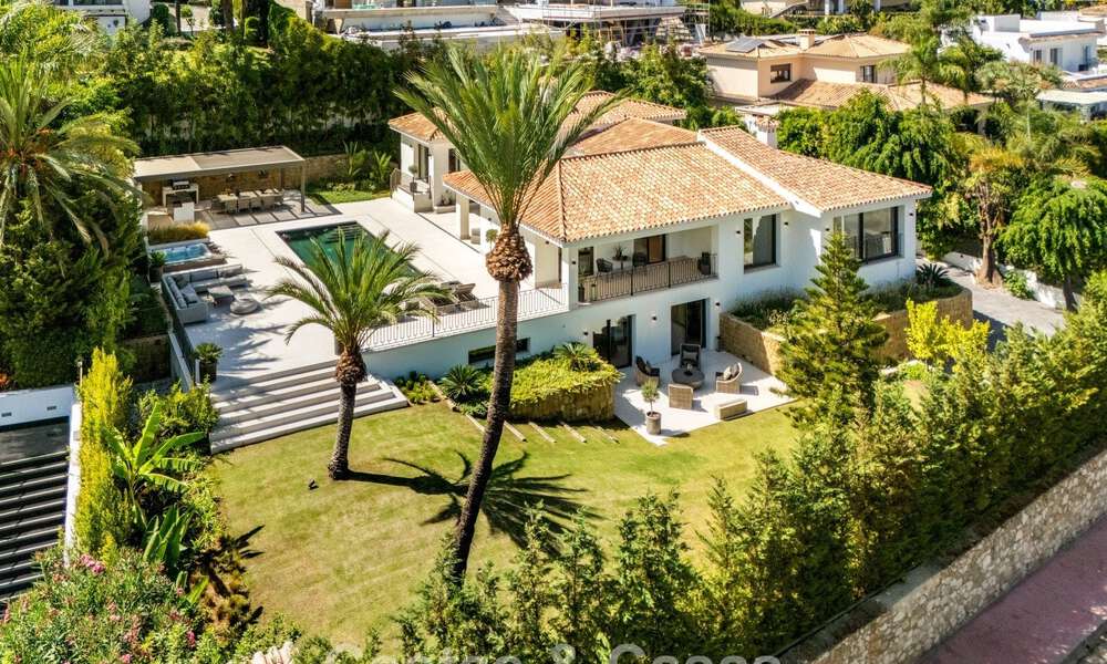 Élégante villa de design avec vues panoramiques à vendre sur la vallée du golf de Nueva Andalucía, Marbella 795661