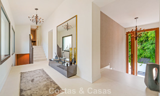 Élégante villa de design avec vues panoramiques à vendre sur la vallée du golf de Nueva Andalucía, Marbella 795669 