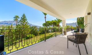 Élégante villa de design avec vues panoramiques à vendre sur la vallée du golf de Nueva Andalucía, Marbella 795695 