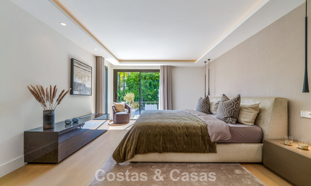 Élégante villa de design avec vues panoramiques à vendre sur la vallée du golf de Nueva Andalucía, Marbella 795705