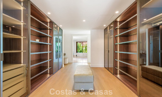 Élégante villa de design avec vues panoramiques à vendre sur la vallée du golf de Nueva Andalucía, Marbella 795707 