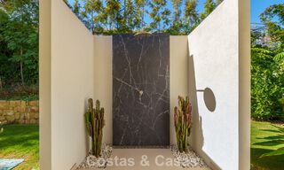 Élégante villa de design avec vues panoramiques à vendre sur la vallée du golf de Nueva Andalucía, Marbella 795708 