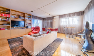 Villa de luxe entièrement rénovée à vendre à deux pas du golf à Guadalmina Alta, Marbella 795867 