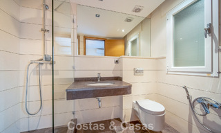 Villa de luxe entièrement rénovée à vendre à deux pas du golf à Guadalmina Alta, Marbella 795875 