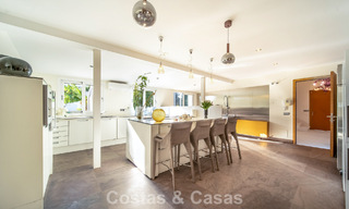 Villa de luxe entièrement rénovée à vendre à deux pas du golf à Guadalmina Alta, Marbella 795889 