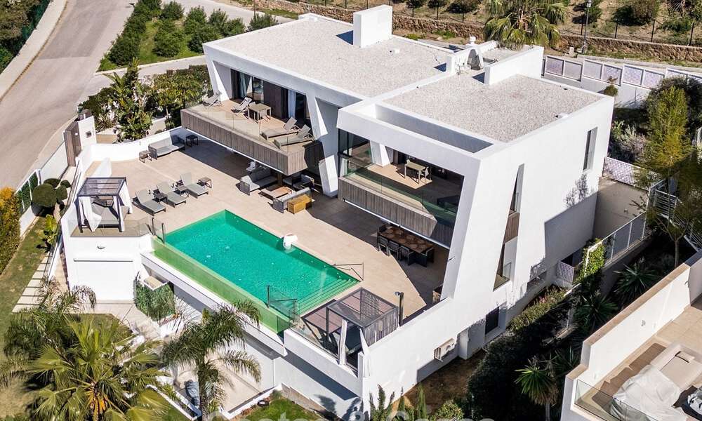 Villa moderne haut de gamme avec vue panoramique à vendre sur la New Golden Mile entre Puerto Banús et Estepona 795750