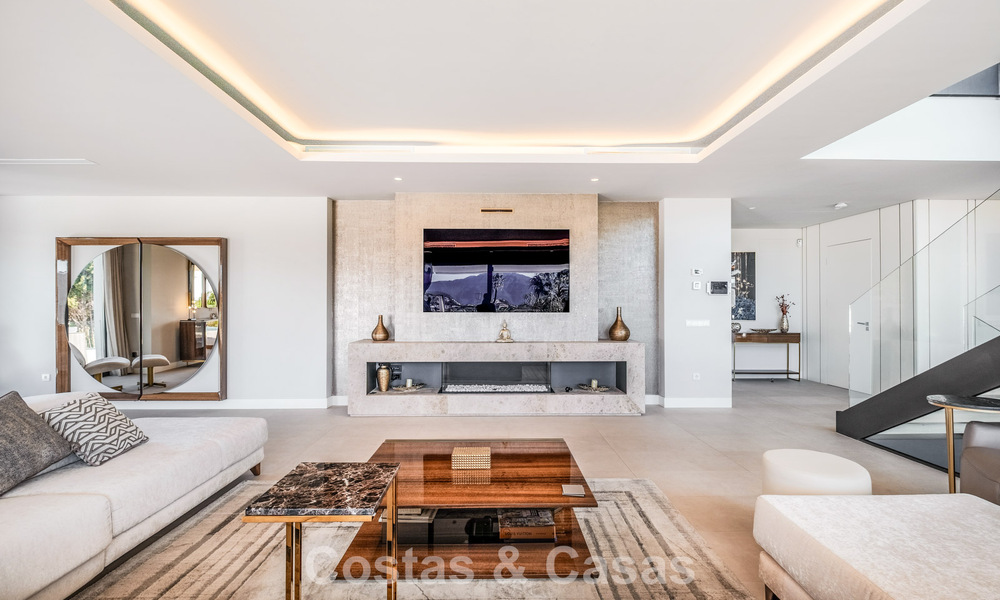 Villa moderne haut de gamme avec vue panoramique à vendre sur la New Golden Mile entre Puerto Banús et Estepona 795765