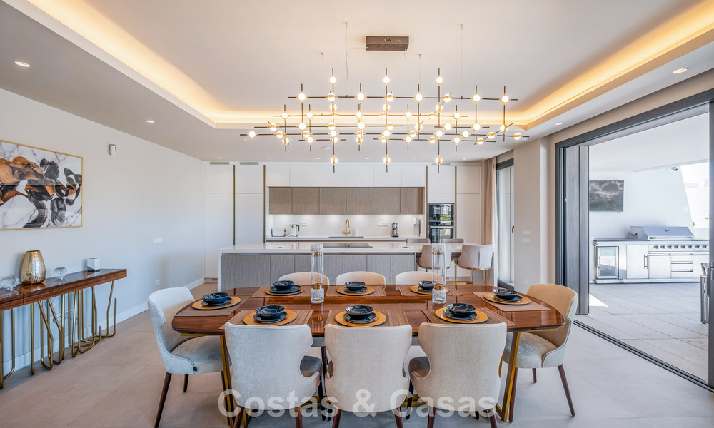Villa moderne haut de gamme avec vue panoramique à vendre sur la New Golden Mile entre Puerto Banús et Estepona 795766