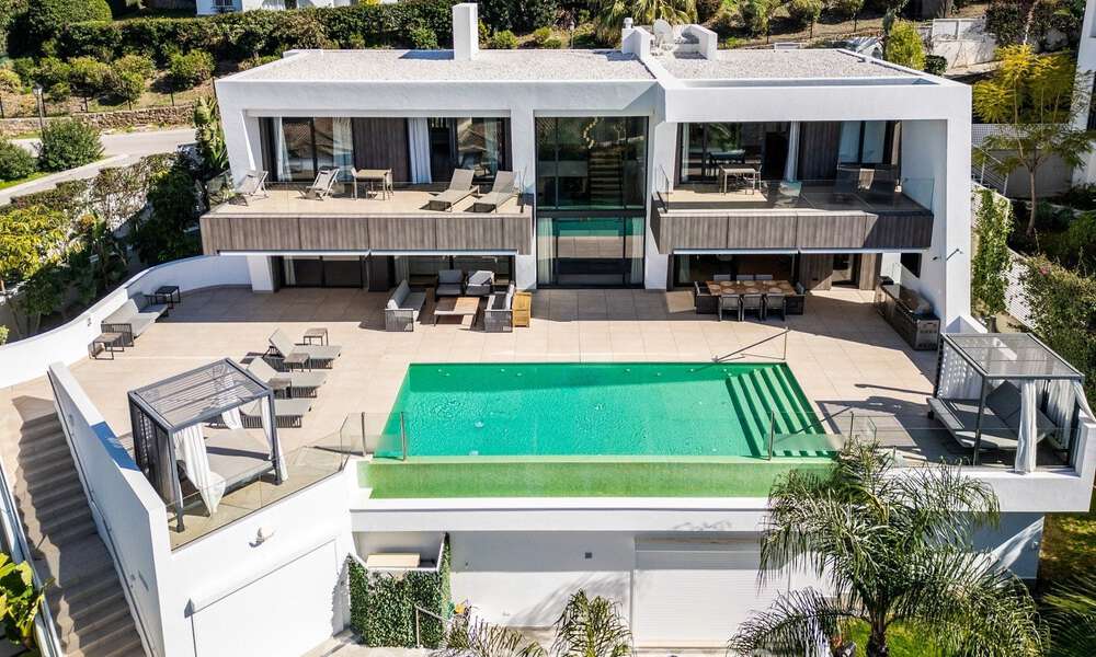 Villa moderne haut de gamme avec vue panoramique à vendre sur la New Golden Mile entre Puerto Banús et Estepona 795783