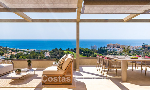 Appartements neufs exclusifs avec vues panoramiques sur le golf et la mer à vendre à Benalmádena, Costa del Sol 795443