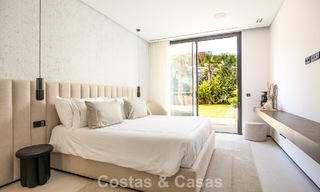 Spectaculaire villa de luxe contemporaine à vendre avec vue sur la mer à El Madroñal, Marbella - Benahavís 796238 