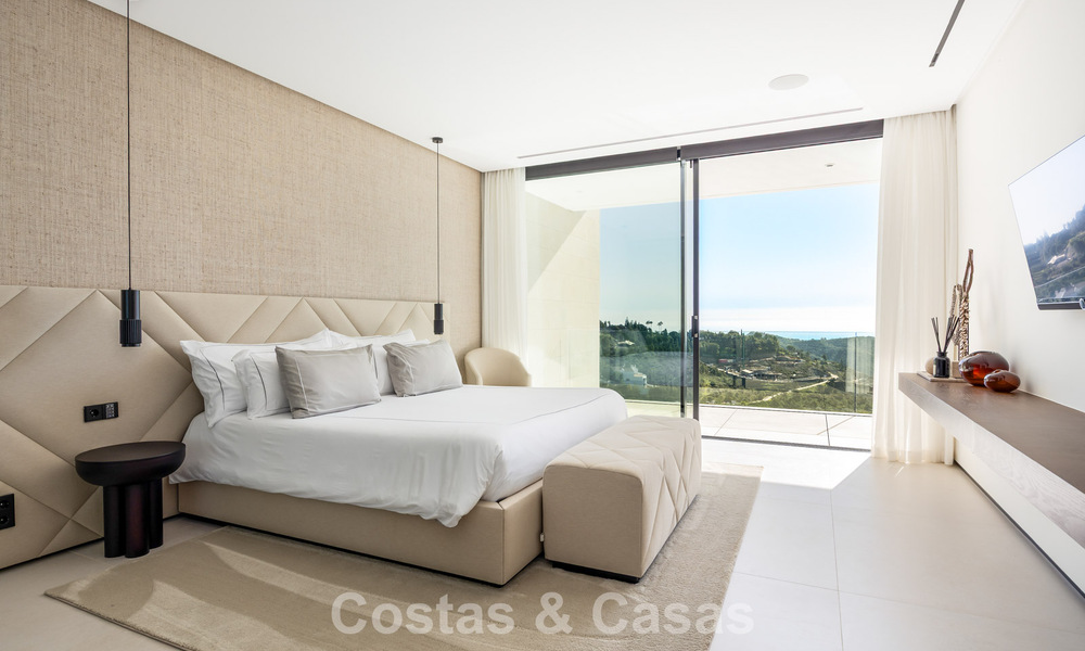 Spectaculaire villa de luxe contemporaine à vendre avec vue sur la mer à El Madroñal, Marbella - Benahavís 796261