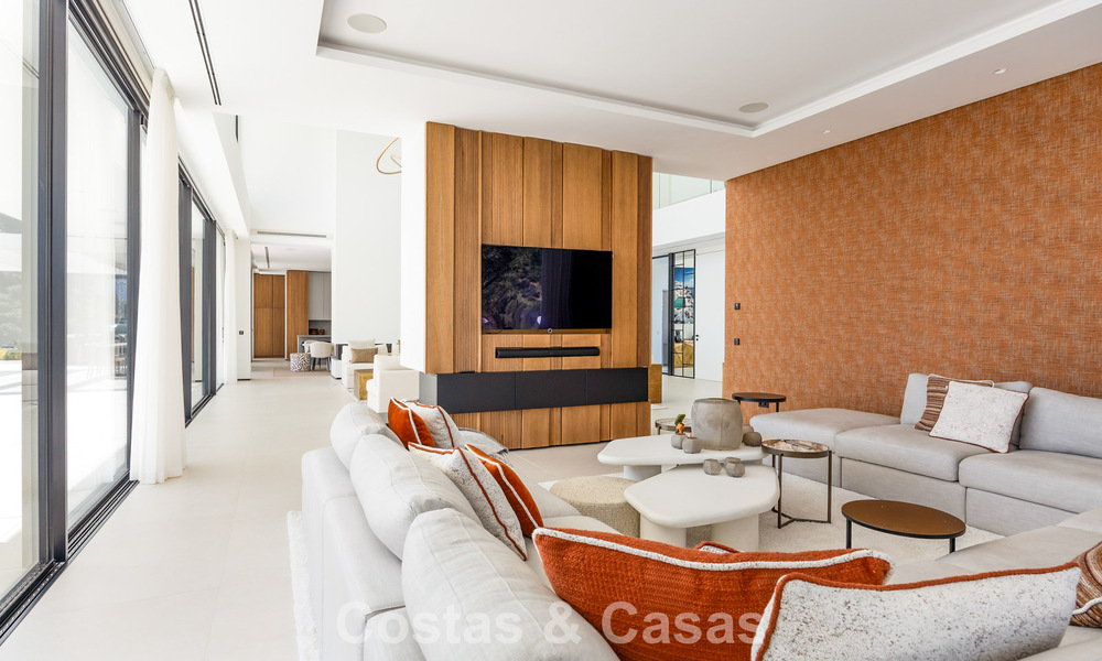 Spectaculaire villa de luxe contemporaine à vendre avec vue sur la mer à El Madroñal, Marbella - Benahavís 796272