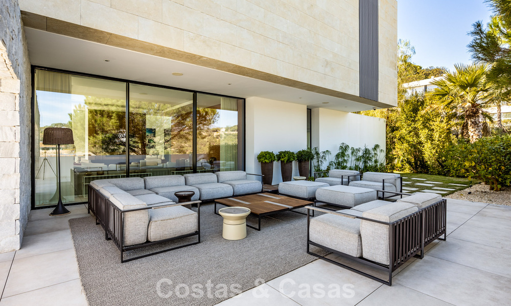 Spectaculaire villa de luxe contemporaine à vendre avec vue sur la mer à El Madroñal, Marbella - Benahavís 796283